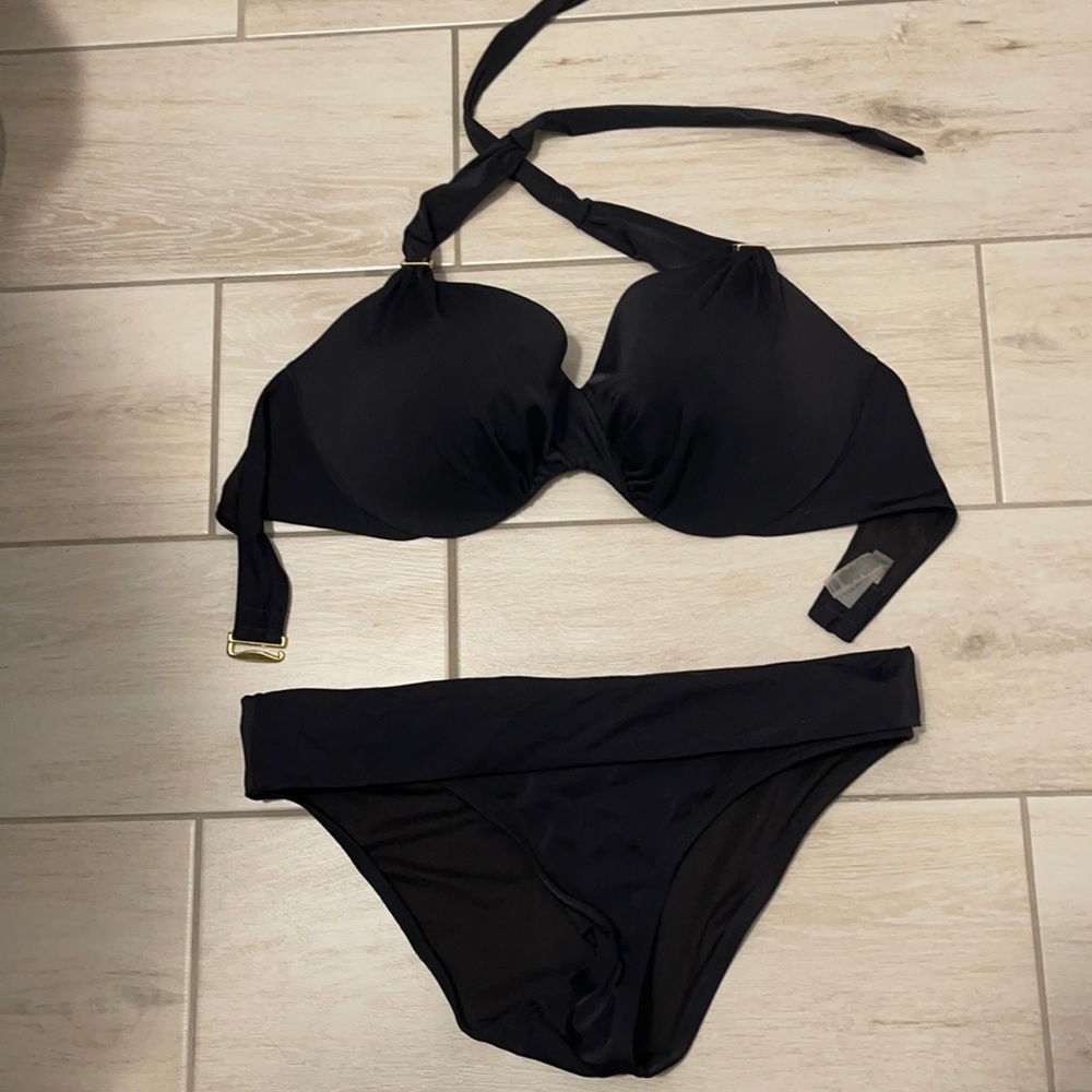 Victoria's Secret bikini set